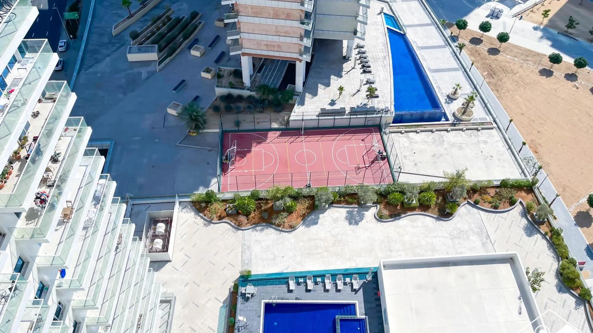 Luxury At Ag Tower Business Bay & City Views Dubai Apartment
