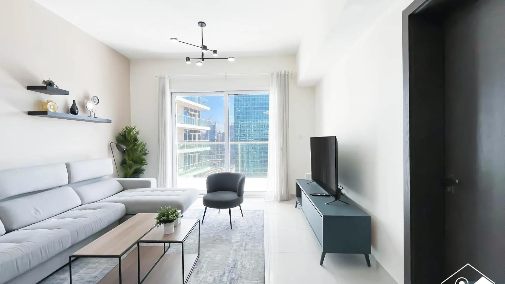 Apartment Luxury At Ag Tower Business Bay & City Views Dubai